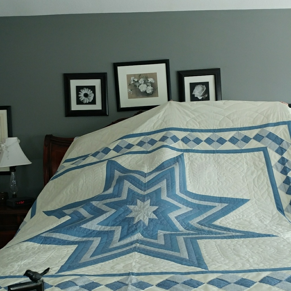 Amish quilt